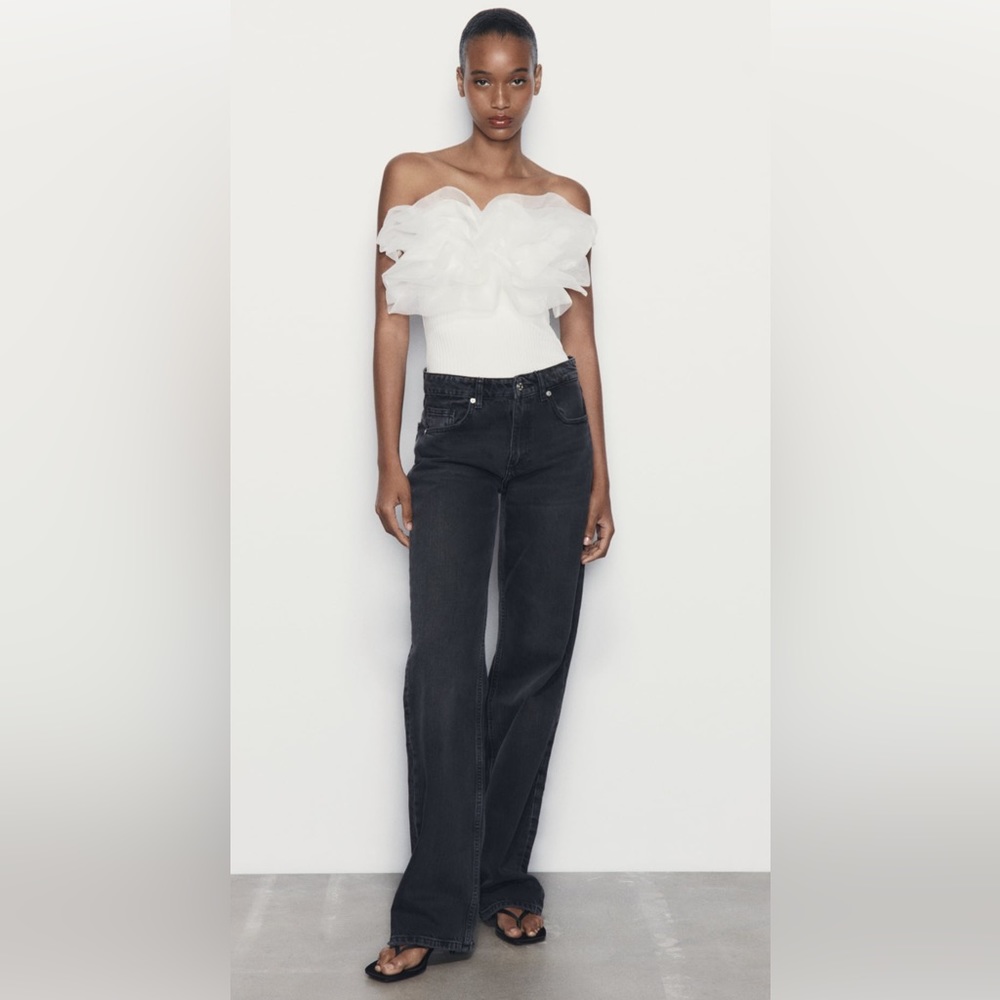 NWT Ruffled bodysuit
